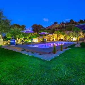 Bed & Breakfast La Corte Di Afea