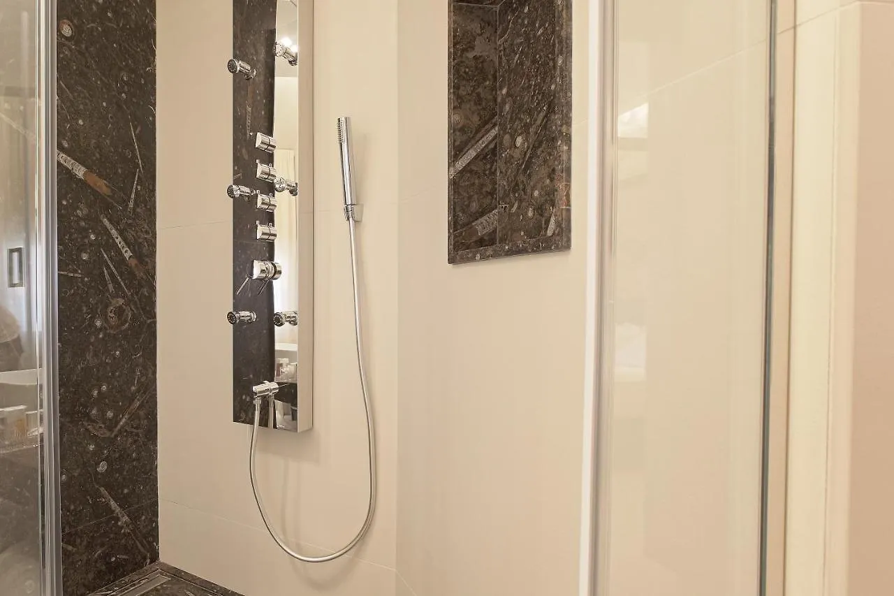 *** ベッド・アンド・ブレックファスト Hedone Design Experience B&B アグリジェント イタリア